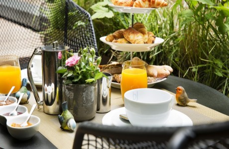 https://www.secure-hotel-booking.com/hotels-paris-rive-gauche/2GS1/search?language=EN